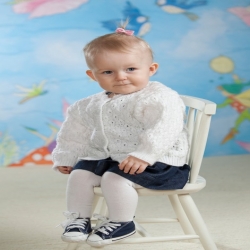 Kofta och tröja i Baby