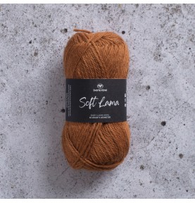 Soft Lama 34, roasted pecan